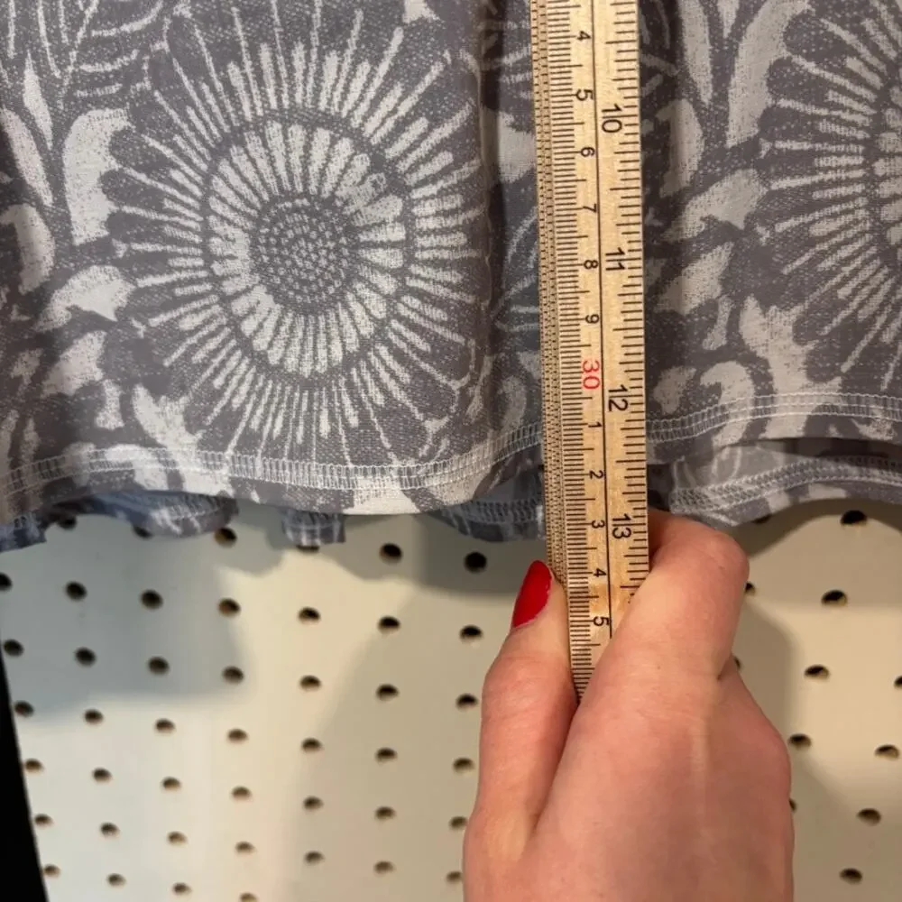 Lululemon Pace Setter Skirt Beachy Fossil Gray Lined 6